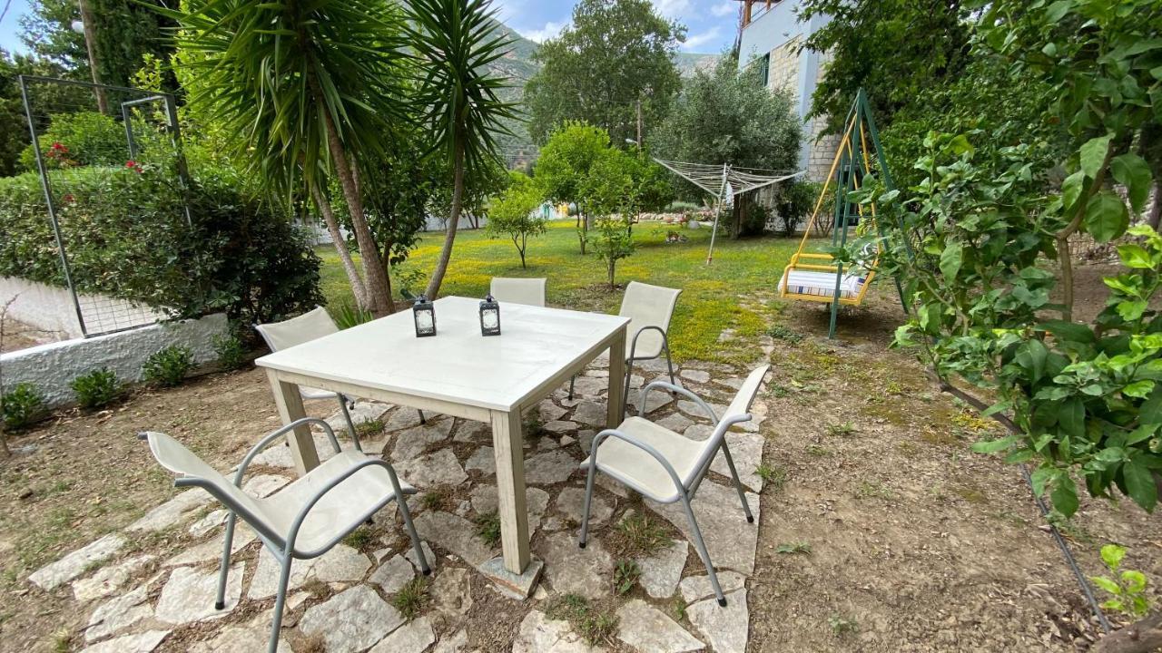 Paralia Sergoulas Steinturm Mit Dach-Terrasse Zwischen Fluss, Meer Und Gebirge- Spiti Pirgos מראה חיצוני תמונה