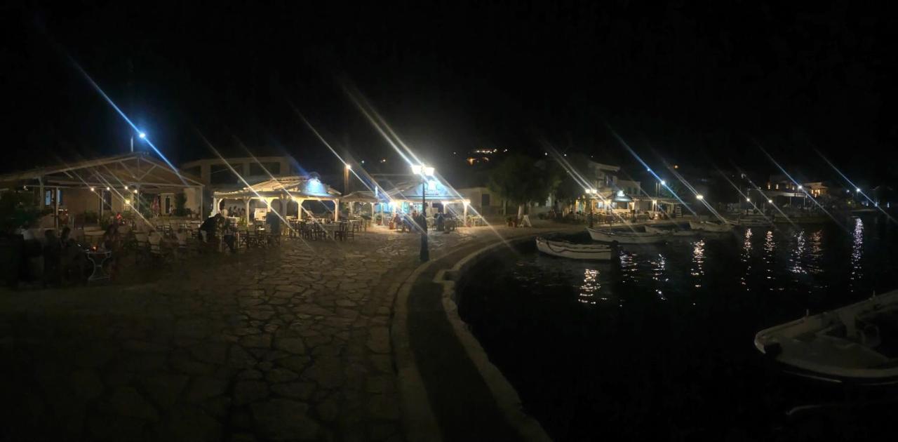 Paralia Sergoulas Steinturm Mit Dach-Terrasse Zwischen Fluss, Meer Und Gebirge- Spiti Pirgos מראה חיצוני תמונה