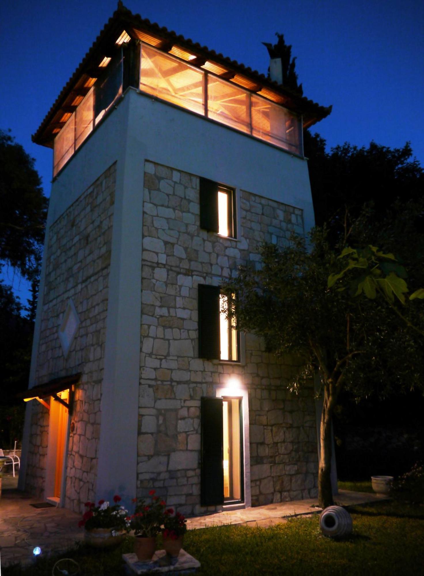 Paralia Sergoulas Steinturm Mit Dach-Terrasse Zwischen Fluss, Meer Und Gebirge- Spiti Pirgos מראה חיצוני תמונה
